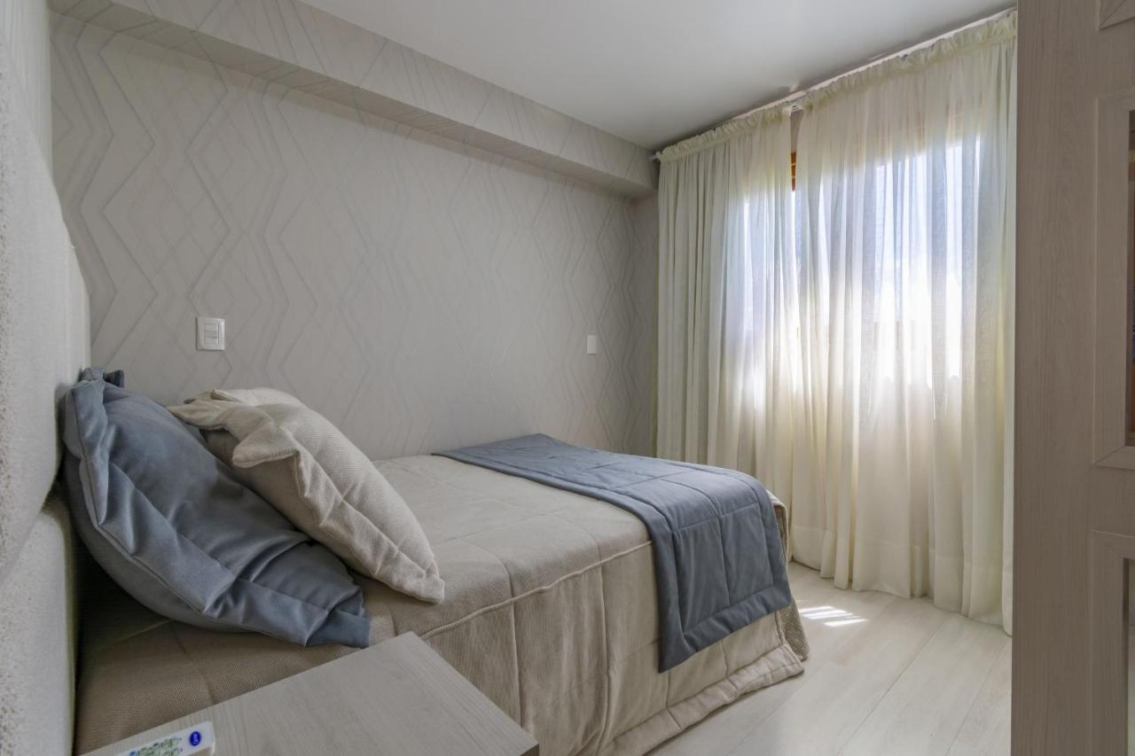 Rosa Apartamento Solar da Encosta Gramado Exterior foto